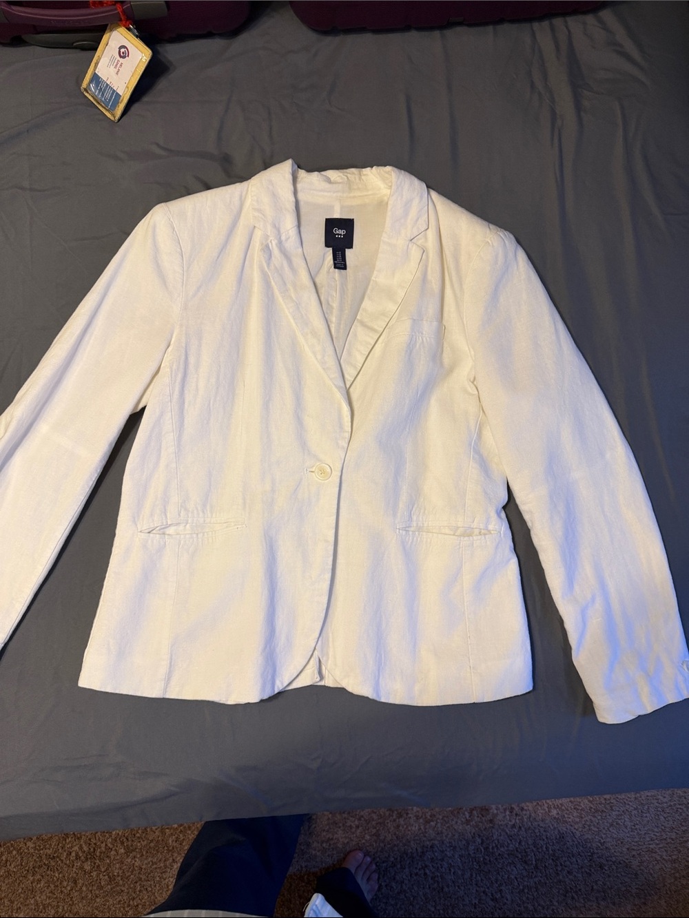 GAP White Single-Button Notched Lapel Blazer